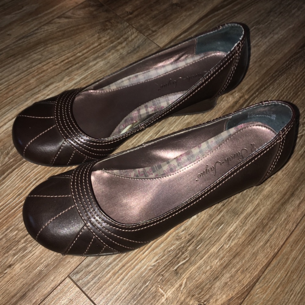 Brown wedges